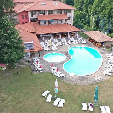 Vidima Apartment Hotel Aprilți Exterior foto